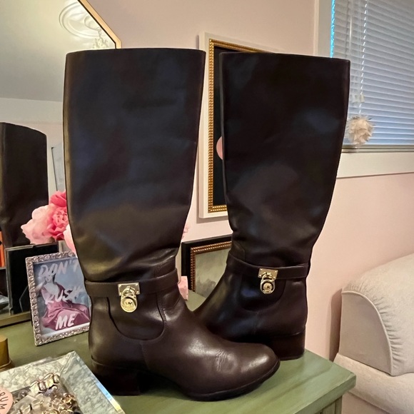 Michael Kors Boots - Picture 2 of 8